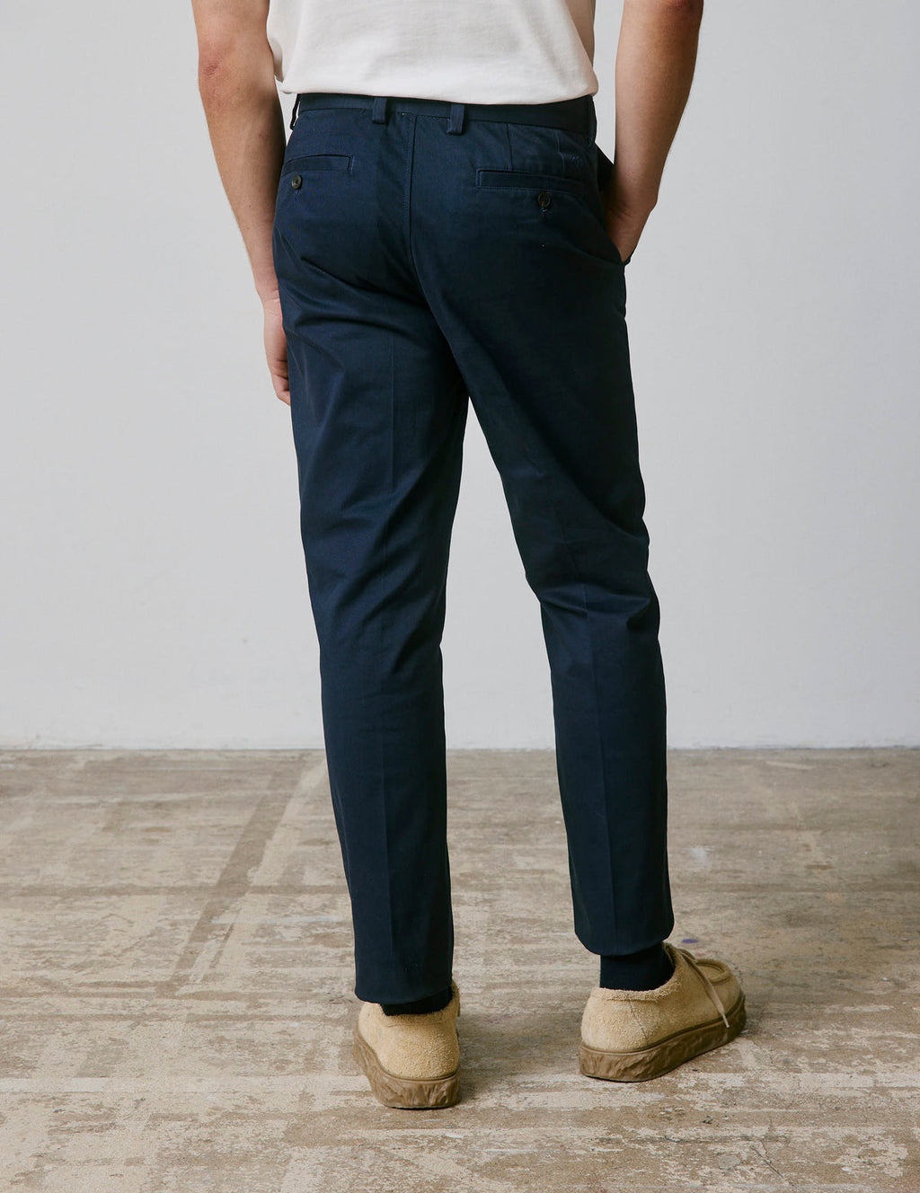 Chino Geofrey en twill de coton marine
