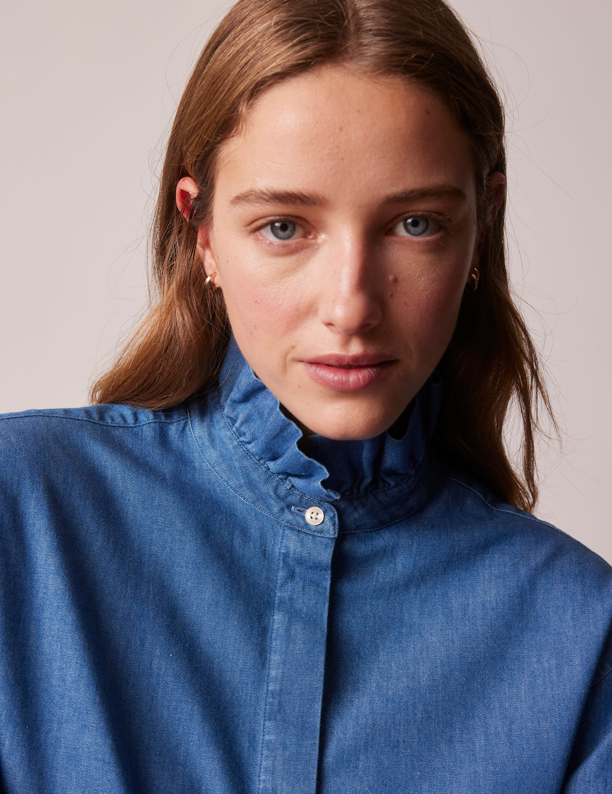 Chemise Laurine gorge cachée en denim bleu