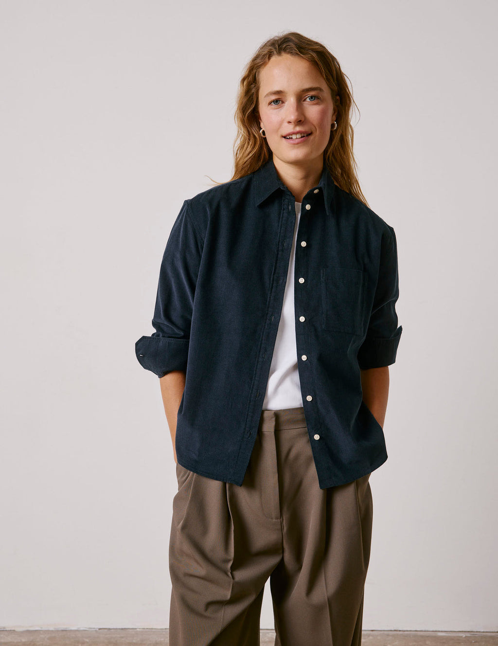 Chemise Charlotte en velours bleu marine