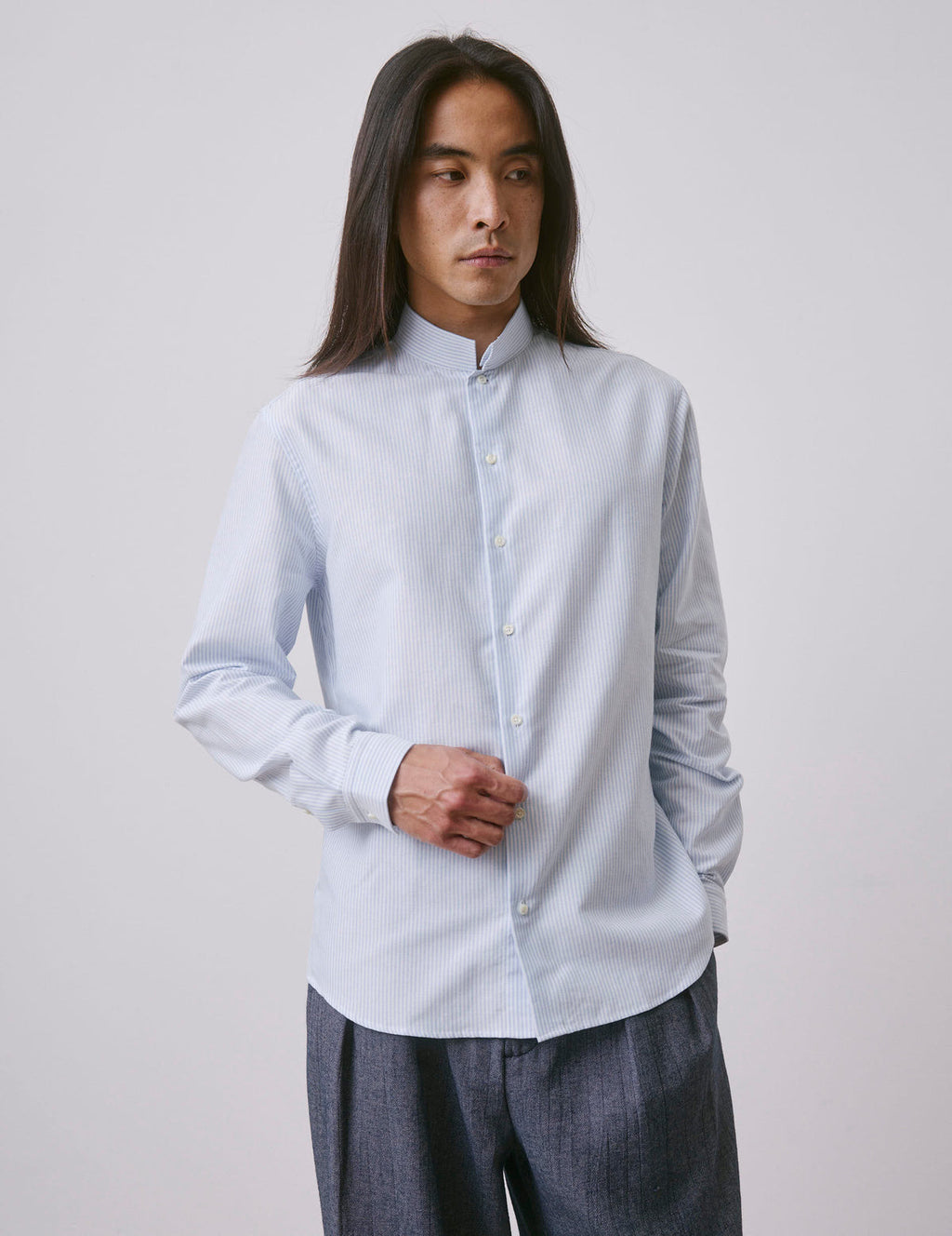 Chemise semi-ajustée rayée bleu clair