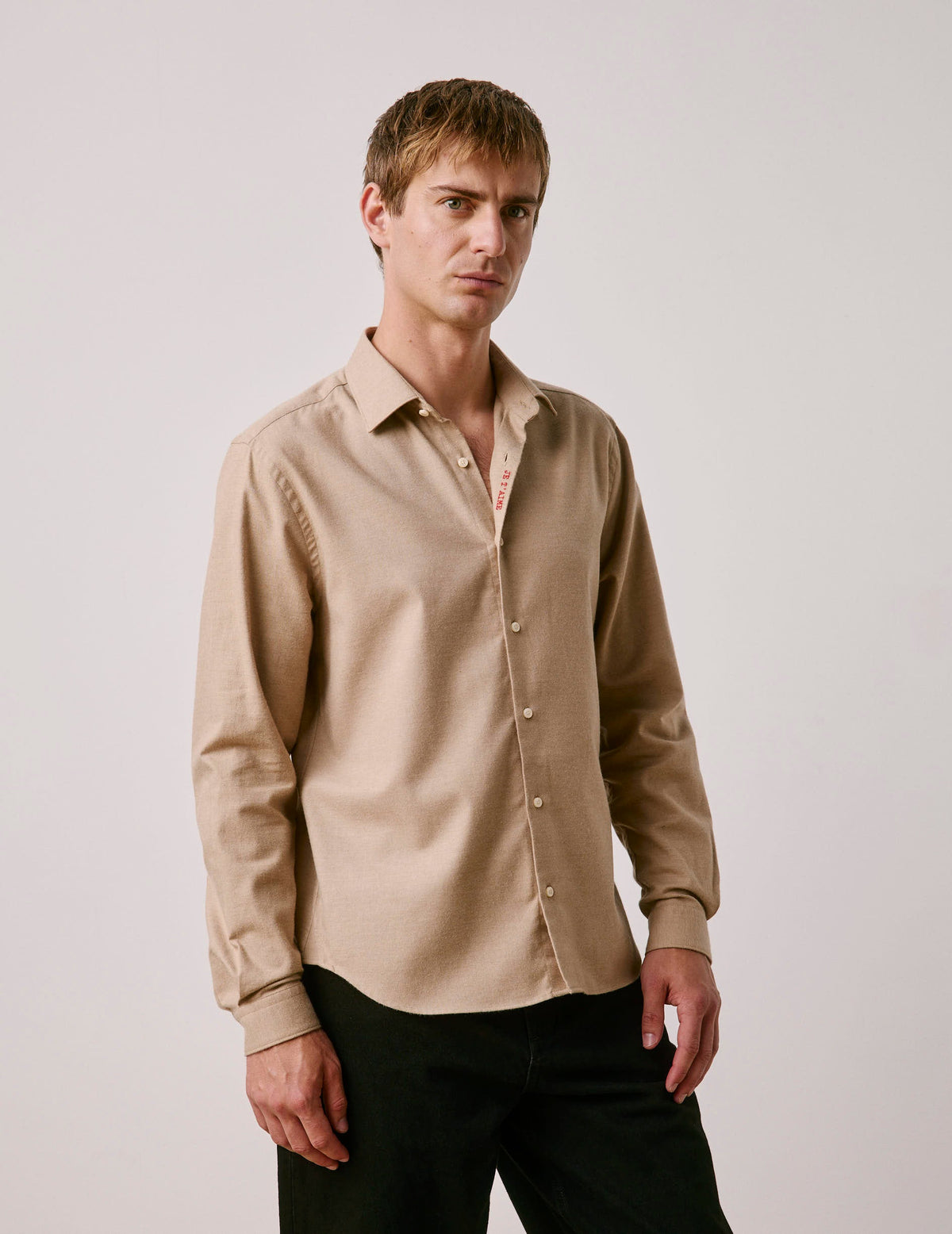 Chemise mixte  Je t'aime  en coton et cachemire beige - View 2