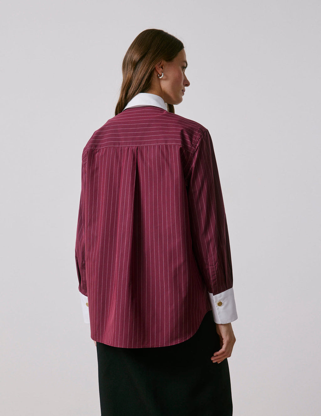 Chemise Naéline avec cravate amovible rayée bordeaux