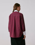 Chemise Naéline avec cravate amovible rayée bordeaux