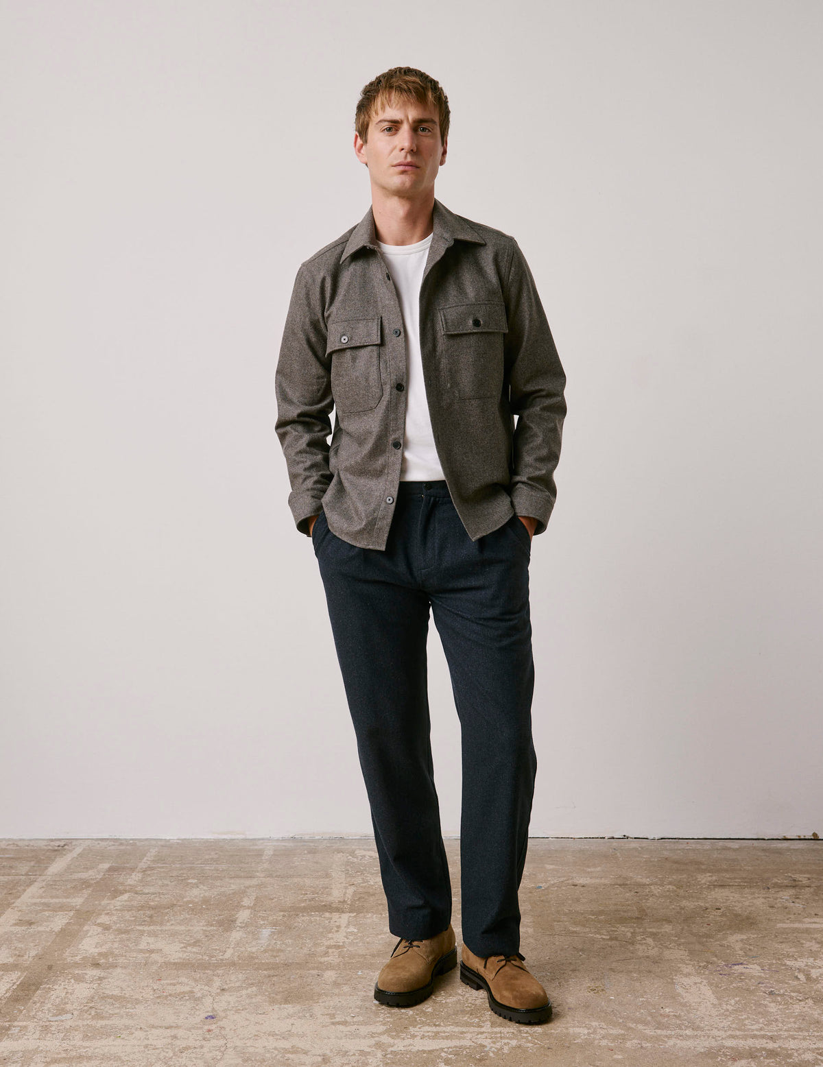 Pantalon Nicolaï en laine grise - View 2