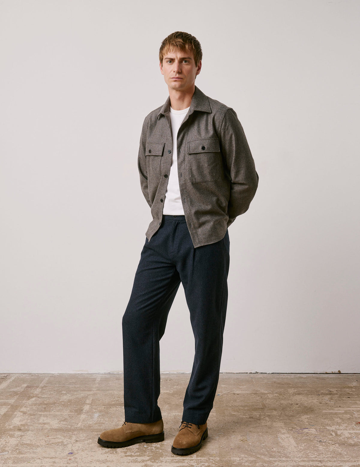 Pantalon Nicolaï en laine grise - View 2