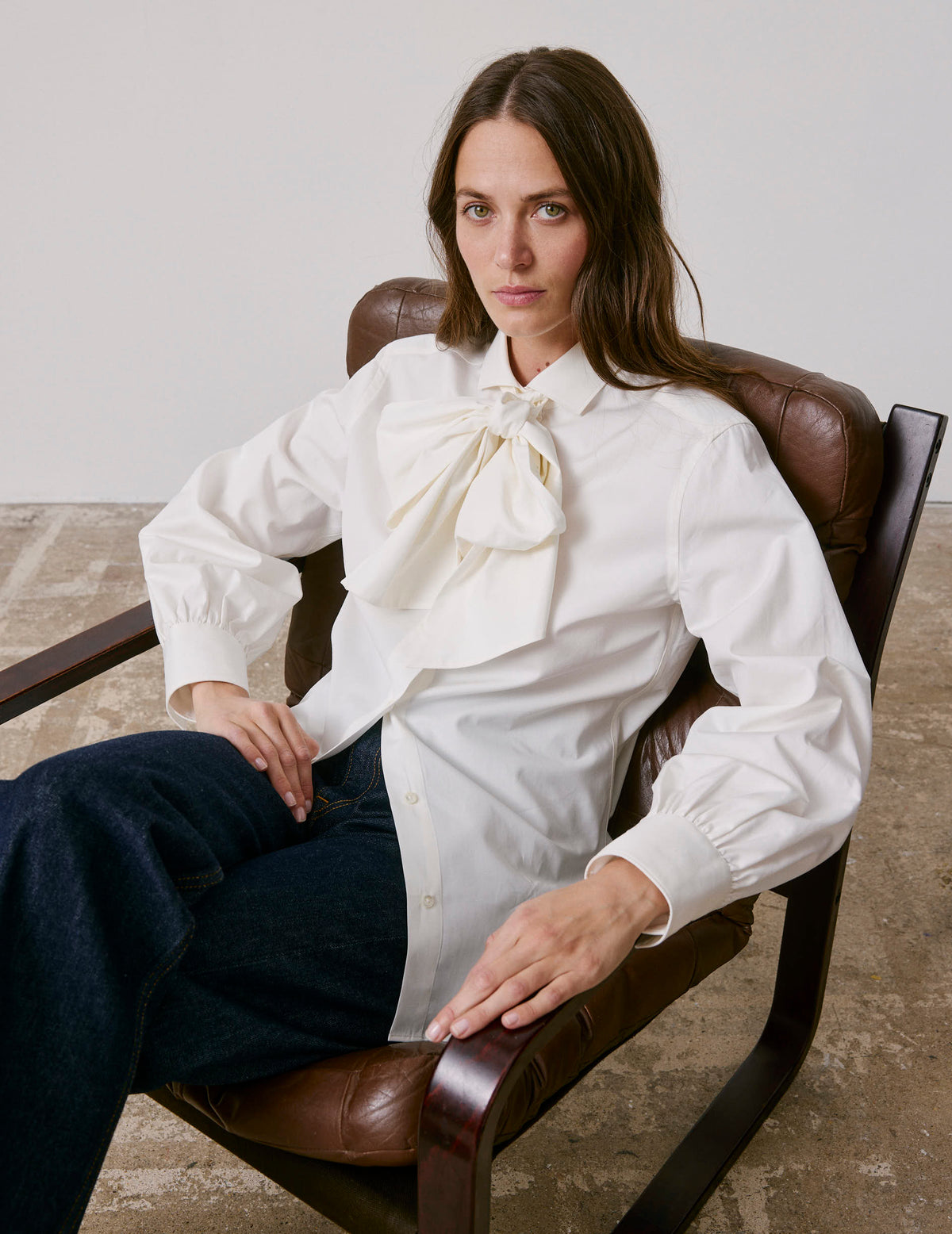 Chemise Pétula col lavalière amovible écru